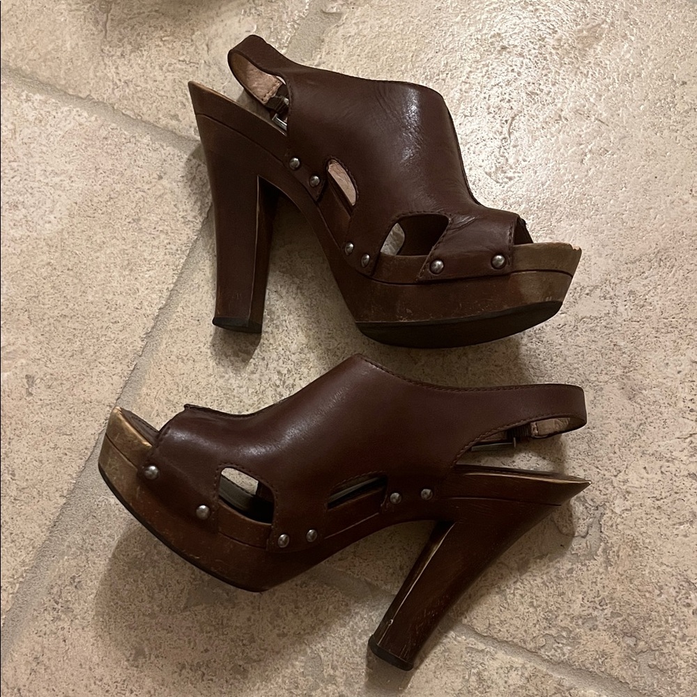 Frye Dara Slingback high heel sandal